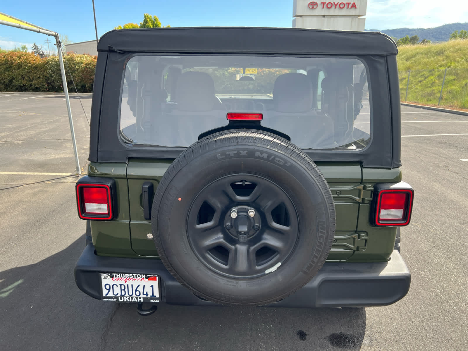 2022 Jeep Wrangler Sport