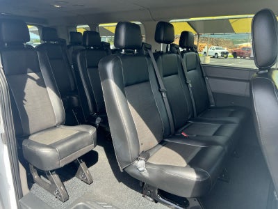 2022 Ford Transit Passenger Wagon XL