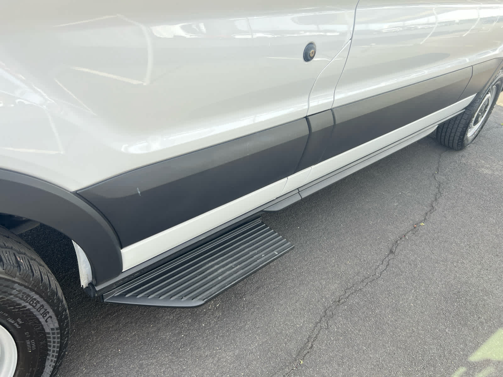 2022 Ford Transit Passenger Wagon XL
