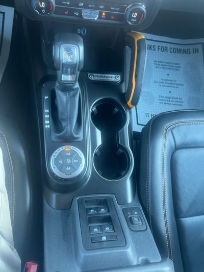 2023 Ford Bronco Base