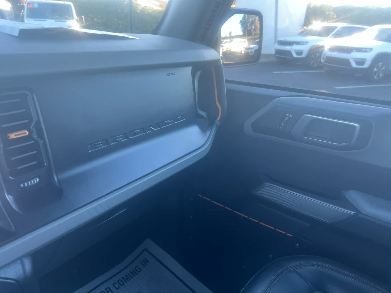 2023 Ford Bronco Base