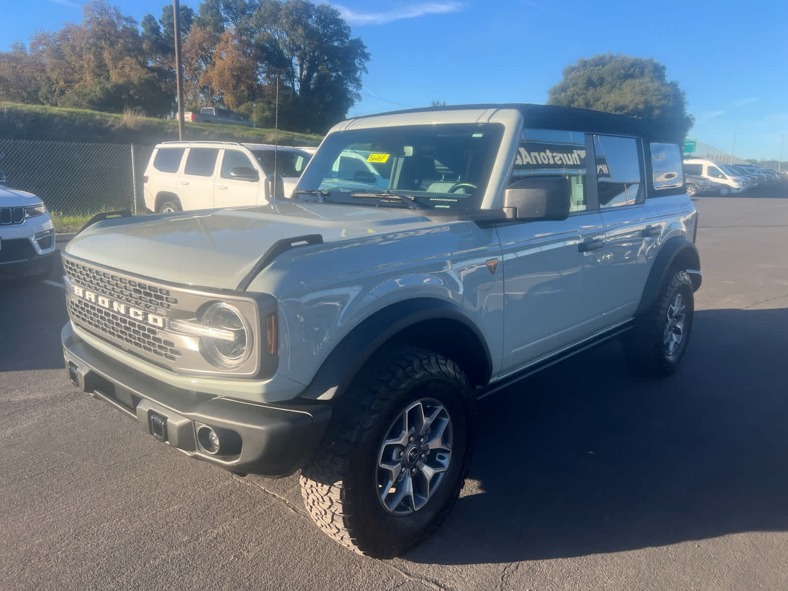 2023 Ford Bronco Base