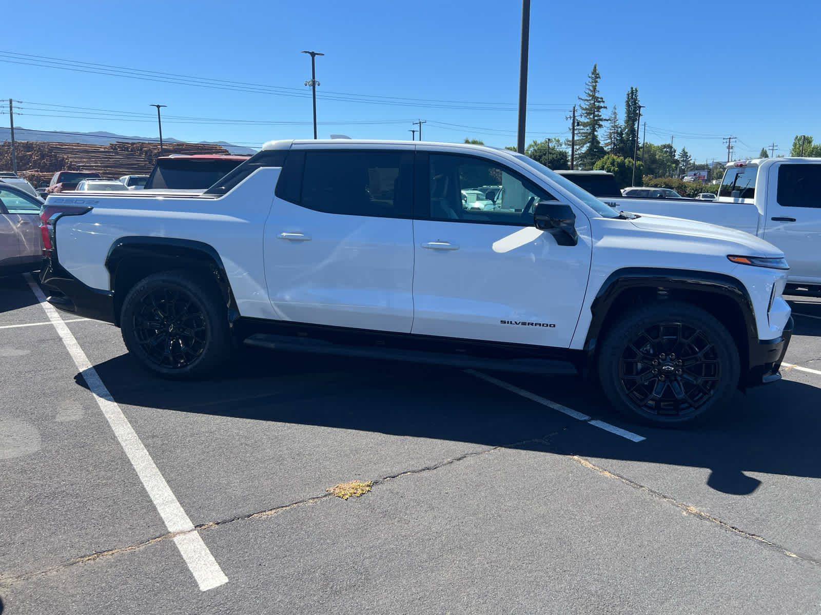 2026 Chevrolet Silverado EV RST Stars and Steel Edition - Extended Range