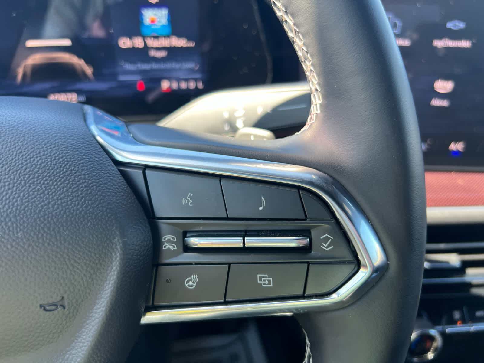2025 Chevrolet Traverse Z71