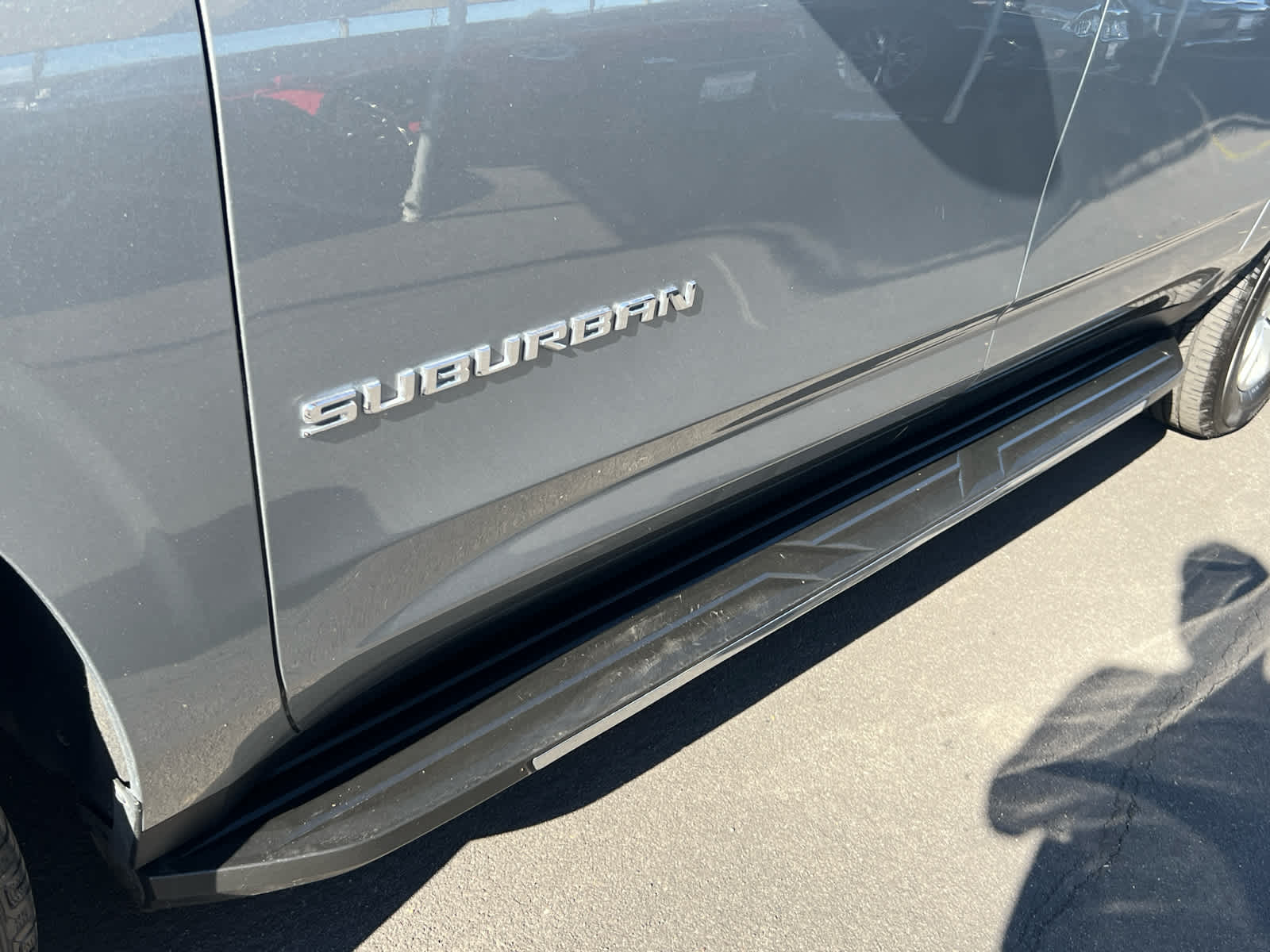 2024 Chevrolet Suburban LT