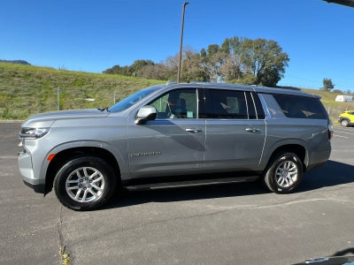 2024 Chevrolet Suburban LT