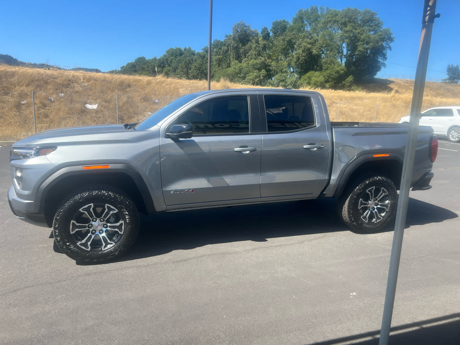 2023 GMC Canyon AT4