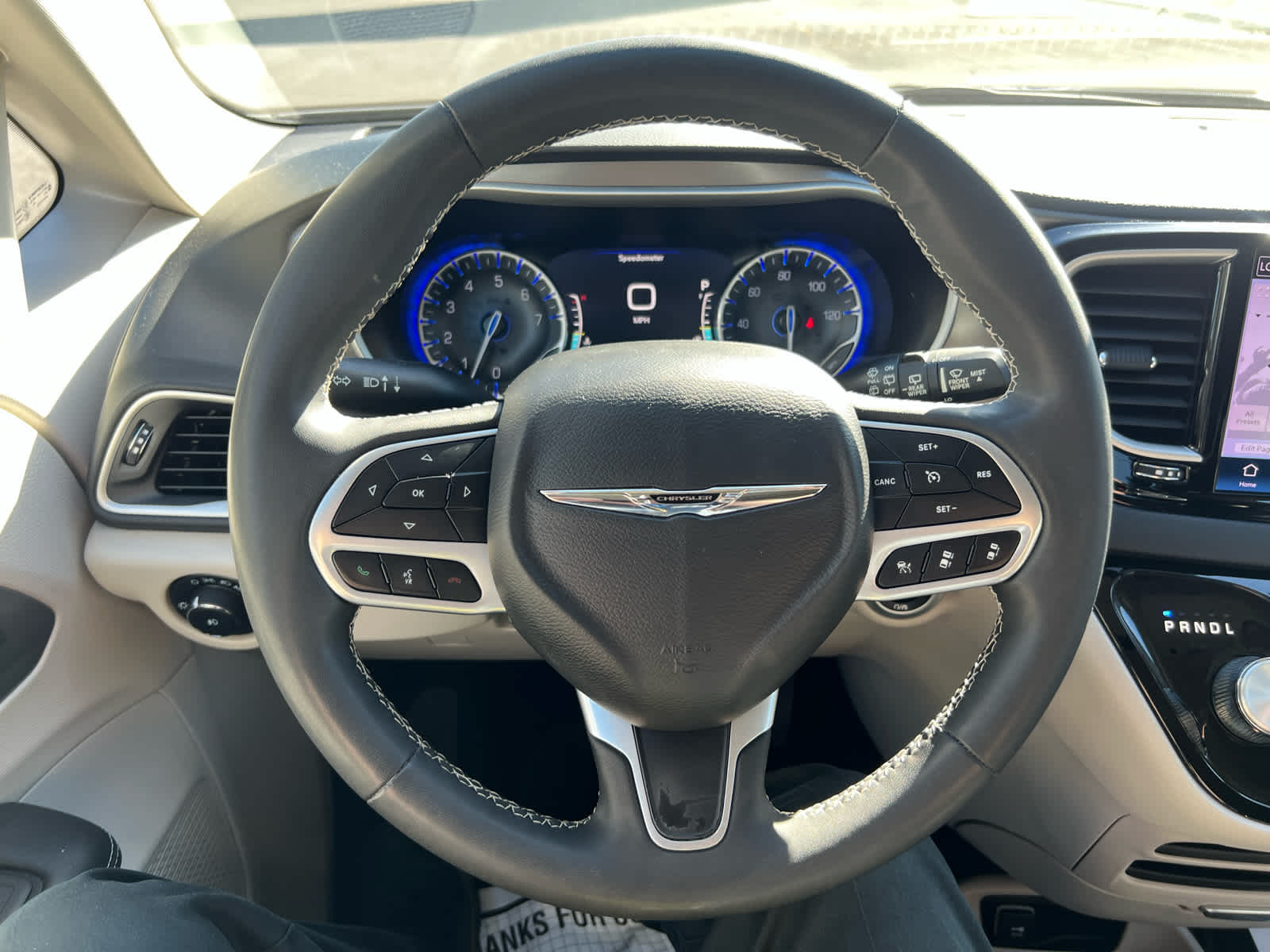 2023 Chrysler Pacifica Touring L