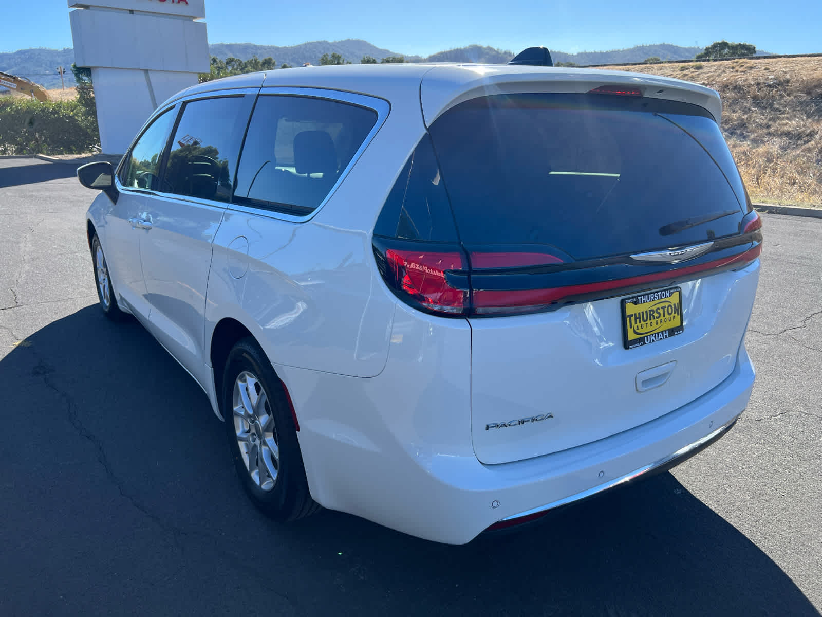 2023 Chrysler Pacifica Touring L