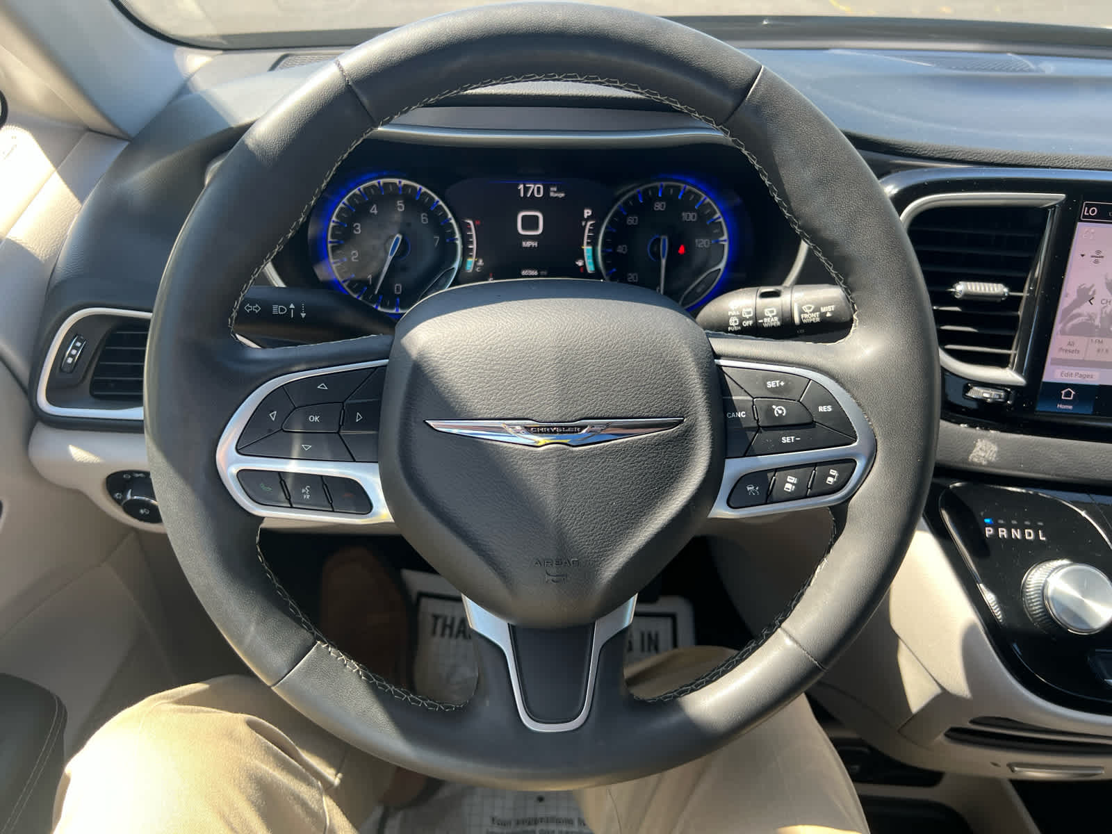 2023 Chrysler Pacifica Touring L