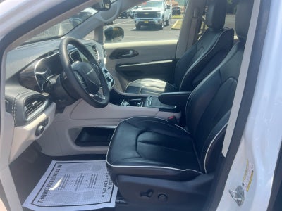 2024 Chrysler Pacifica Limited