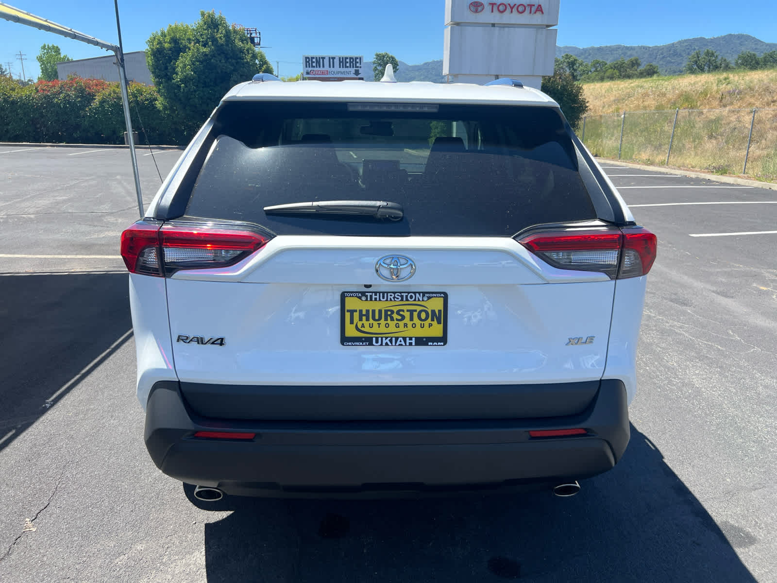 2025 Toyota RAV4 XLE