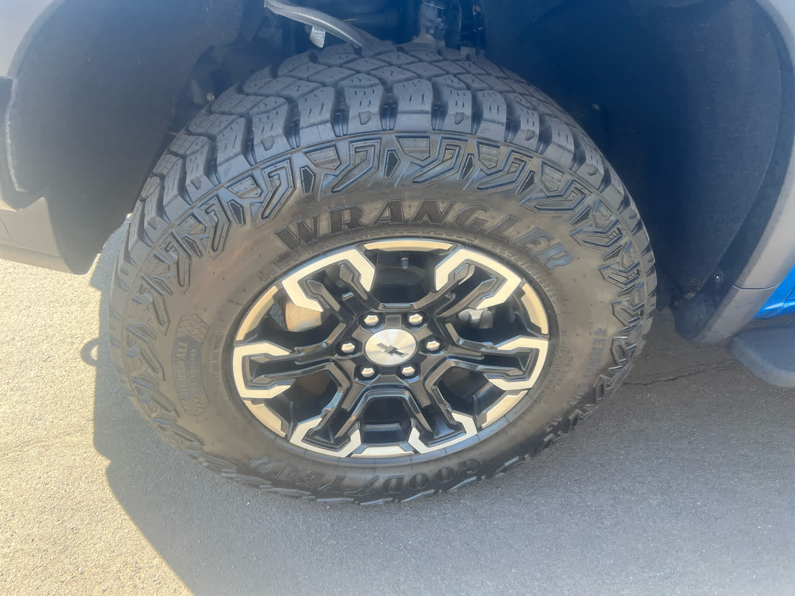 2023 Chevrolet Silverado 1500 ZR2