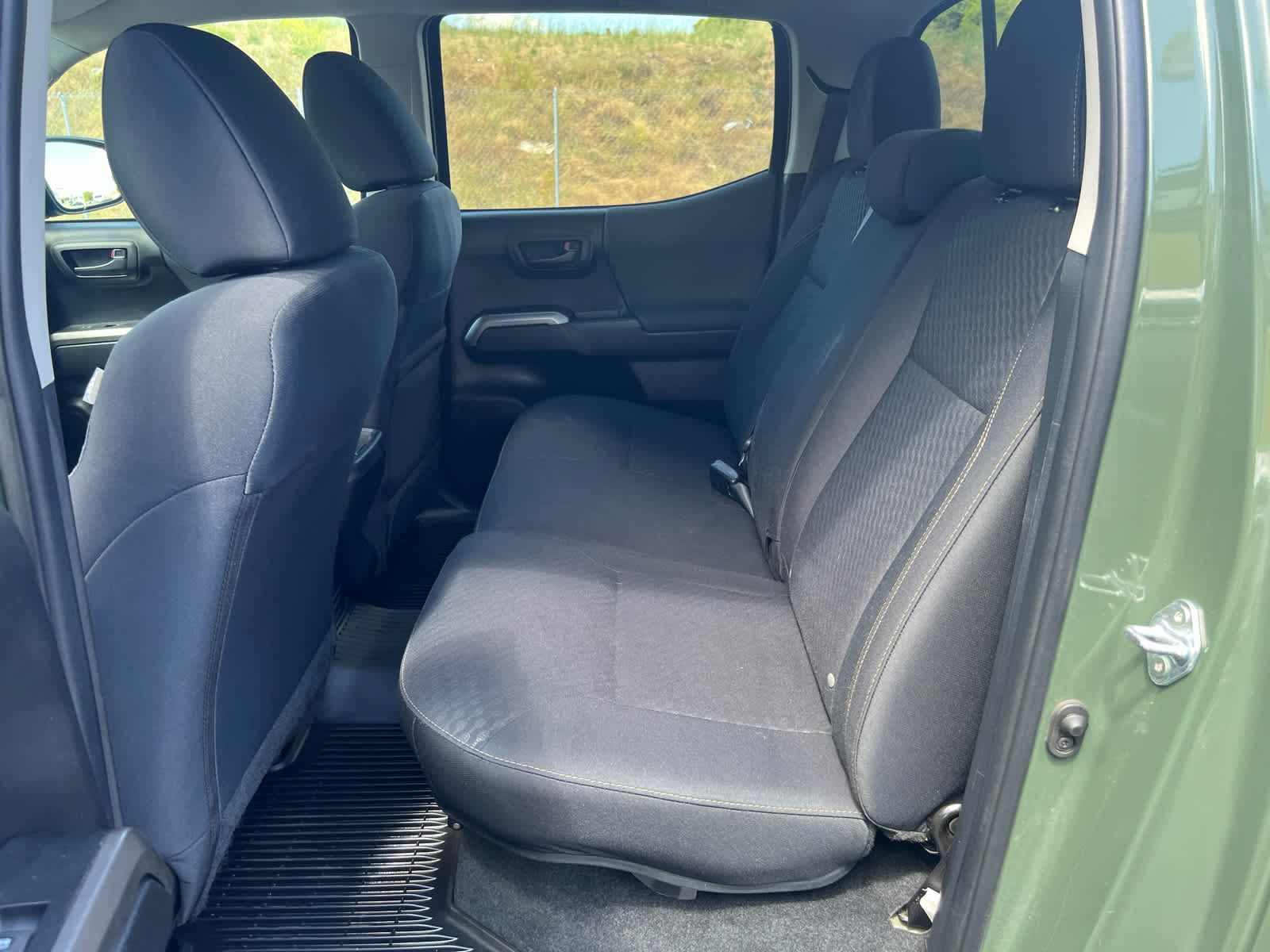 2022 Toyota Tacoma 4WD SR