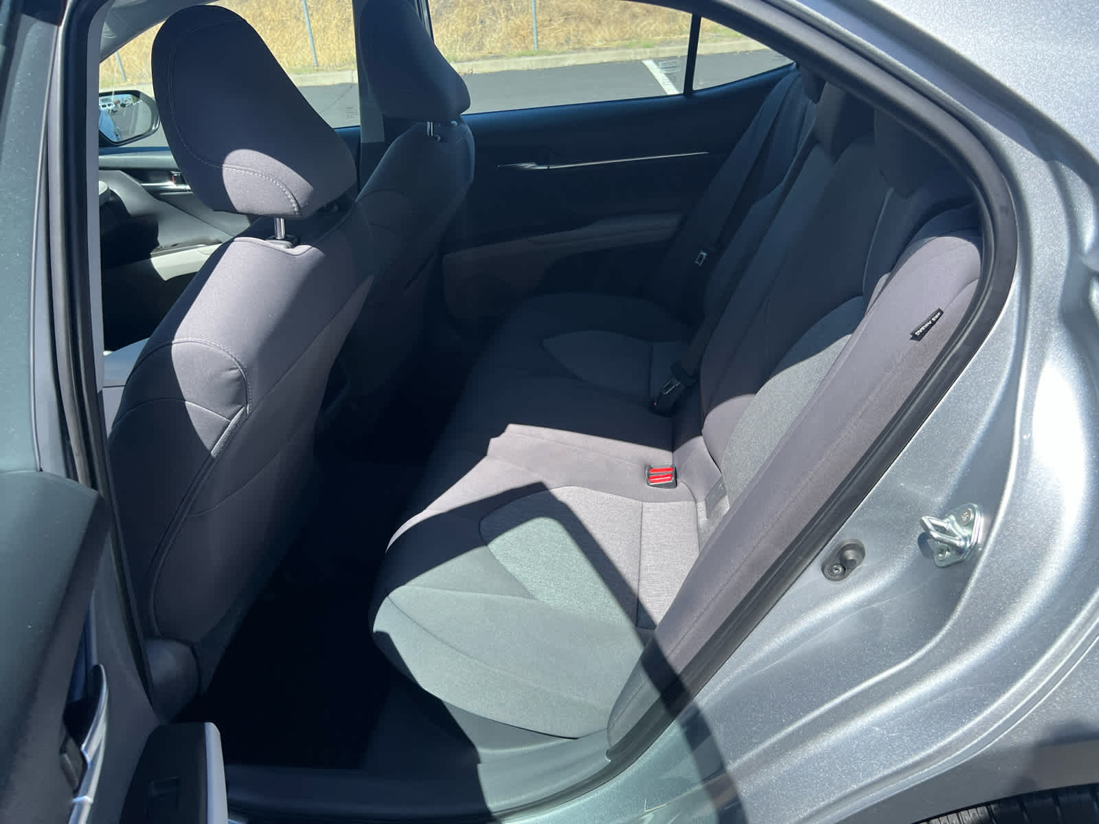 2021 Toyota Camry Hybrid LE