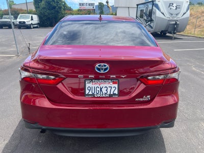 2022 Toyota Camry Hybrid LE