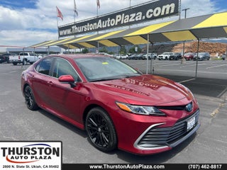2022 Toyota Camry Hybrid LE