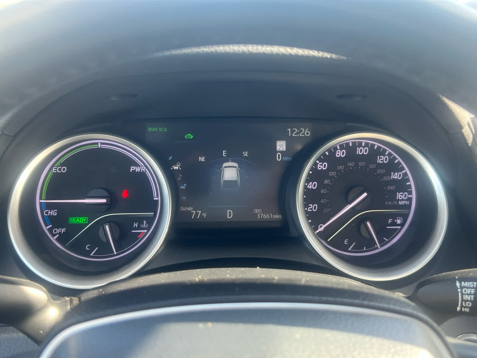 2023 Toyota Camry Hybrid XLE