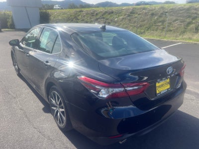 2023 Toyota Camry Hybrid XLE