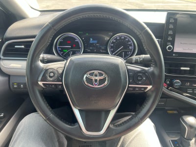 2023 Toyota Camry Hybrid XLE
