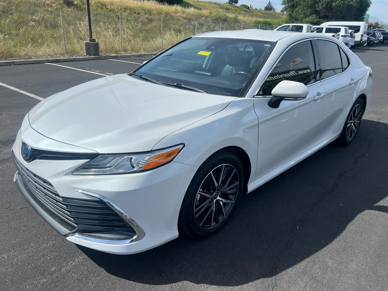 2023 Toyota Camry Hybrid XLE