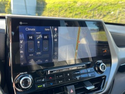 2021 Toyota Highlander Hybrid Platinum