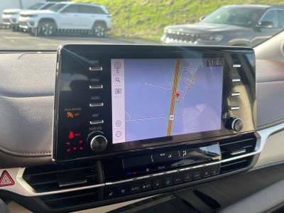 2023 Toyota Sienna Platinum