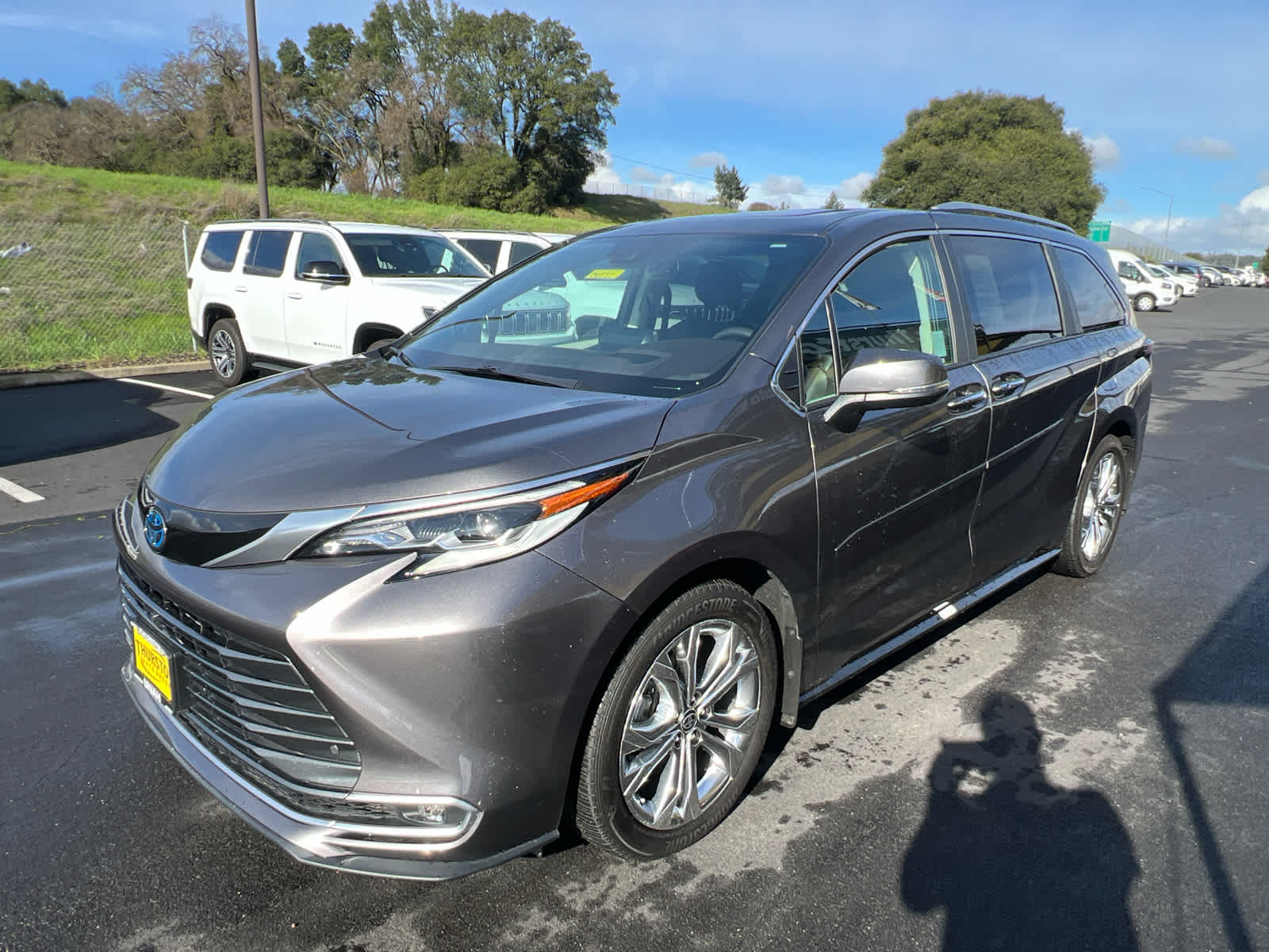 2023 Toyota Sienna Platinum