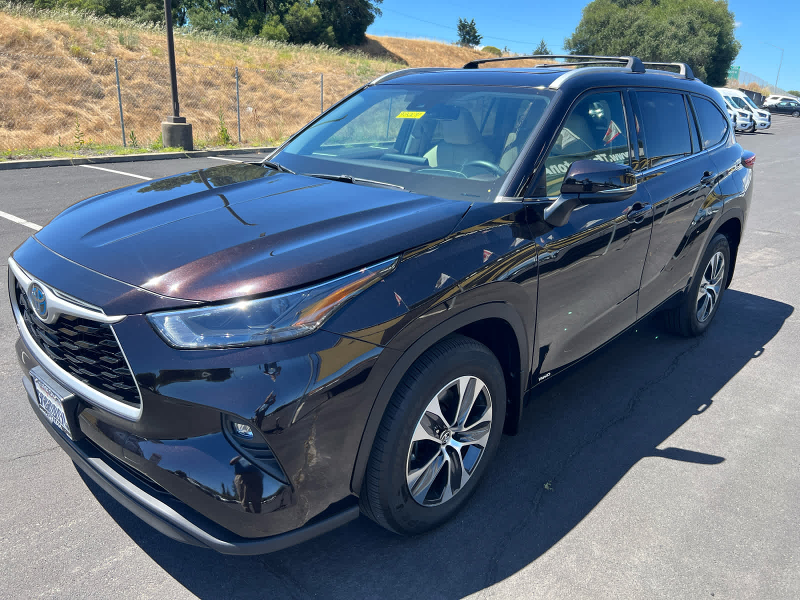 2022 Toyota Highlander Hybrid XLE
