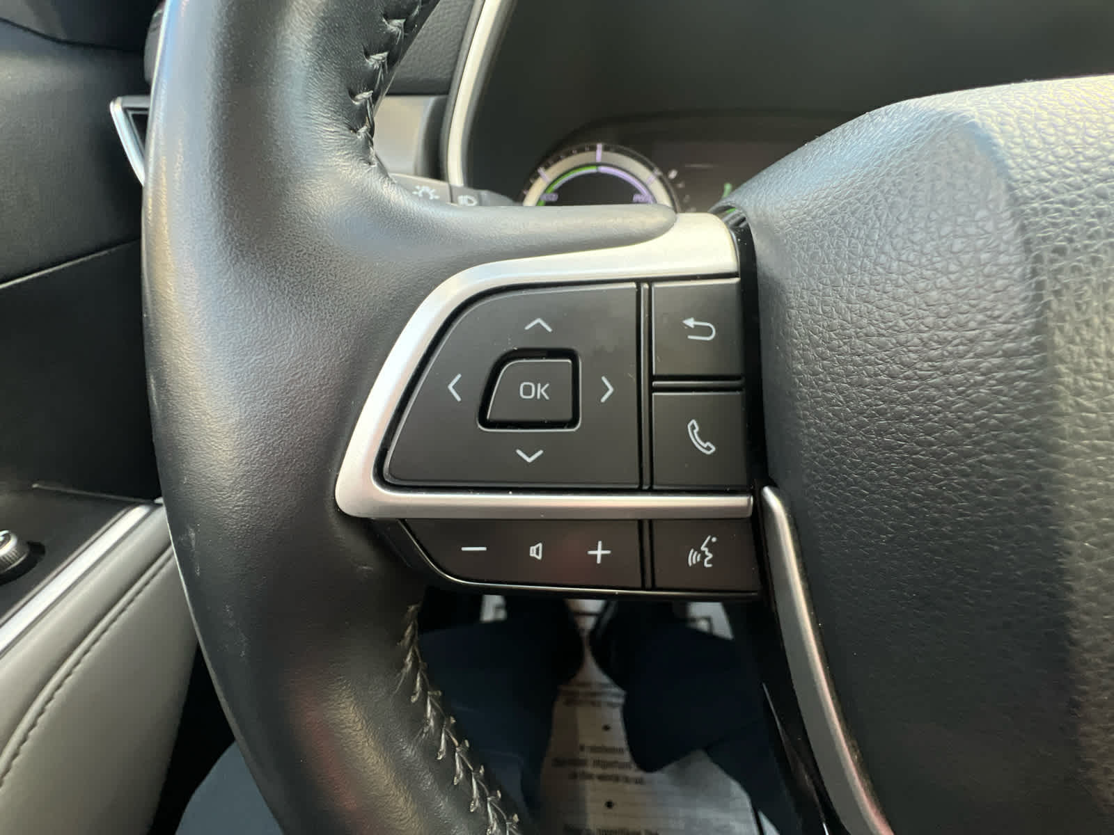 2022 Toyota Highlander Hybrid Limited