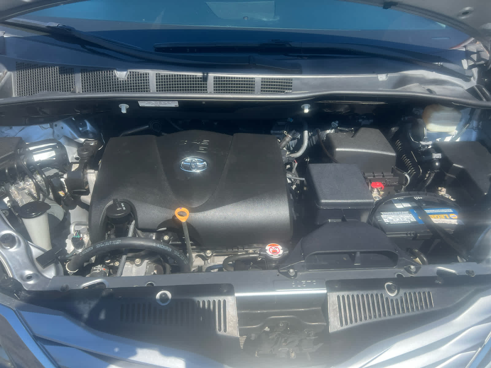 2017 Toyota Sienna XLE Auto Access Seat