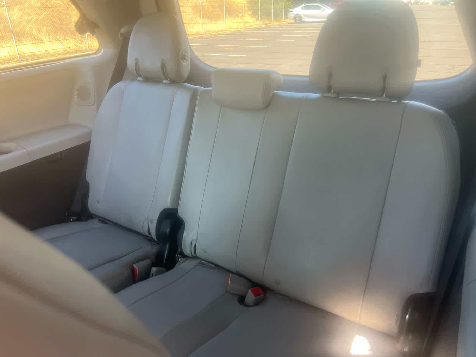 2017 Toyota Sienna XLE Auto Access Seat