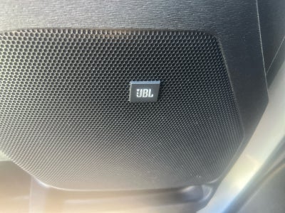 2017 Toyota Sienna XLE Auto Access Seat