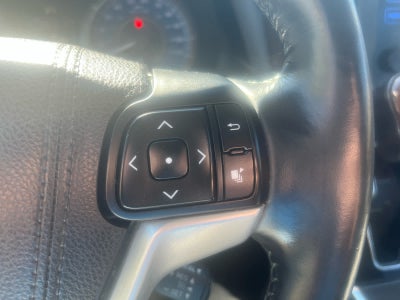 2017 Toyota Sienna XLE Auto Access Seat