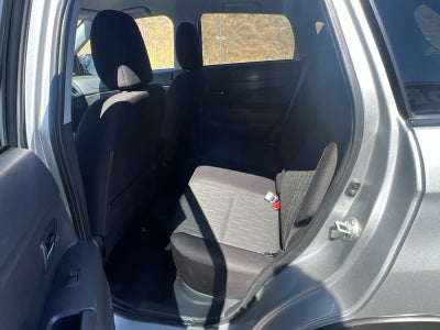 2025 Mitsubishi Outlander Sport S