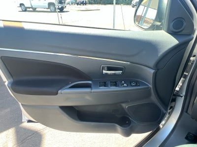 2025 Mitsubishi Outlander Sport S
