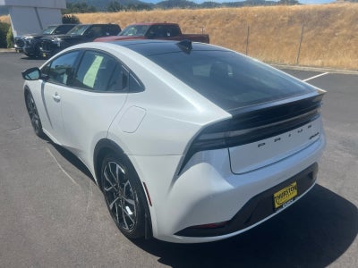2024 Toyota Prius Prime SE