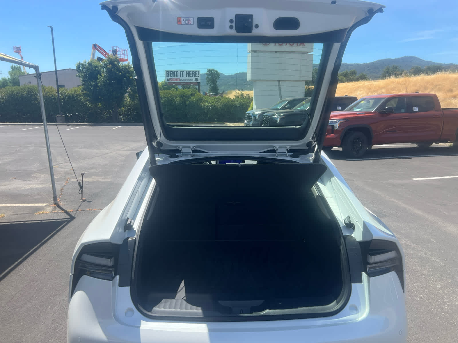 2024 Toyota Prius Prime SE