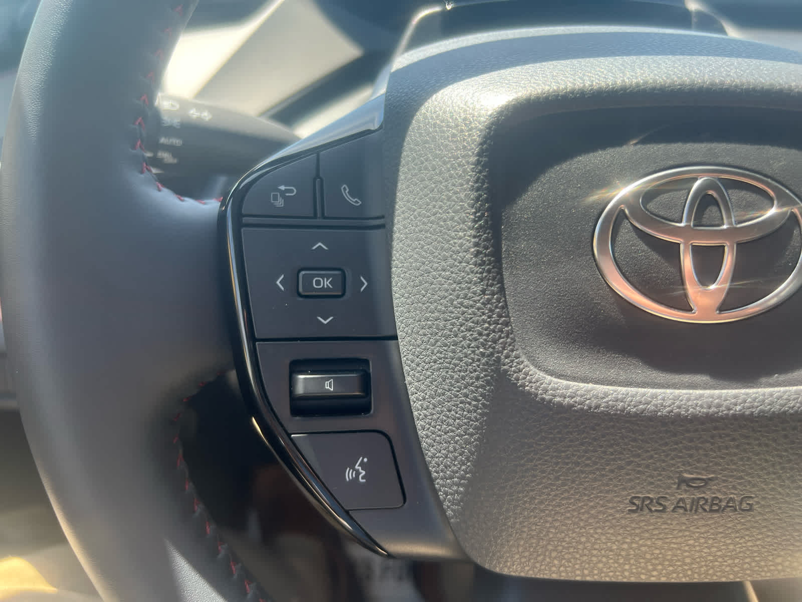 2024 Toyota Prius Prime SE