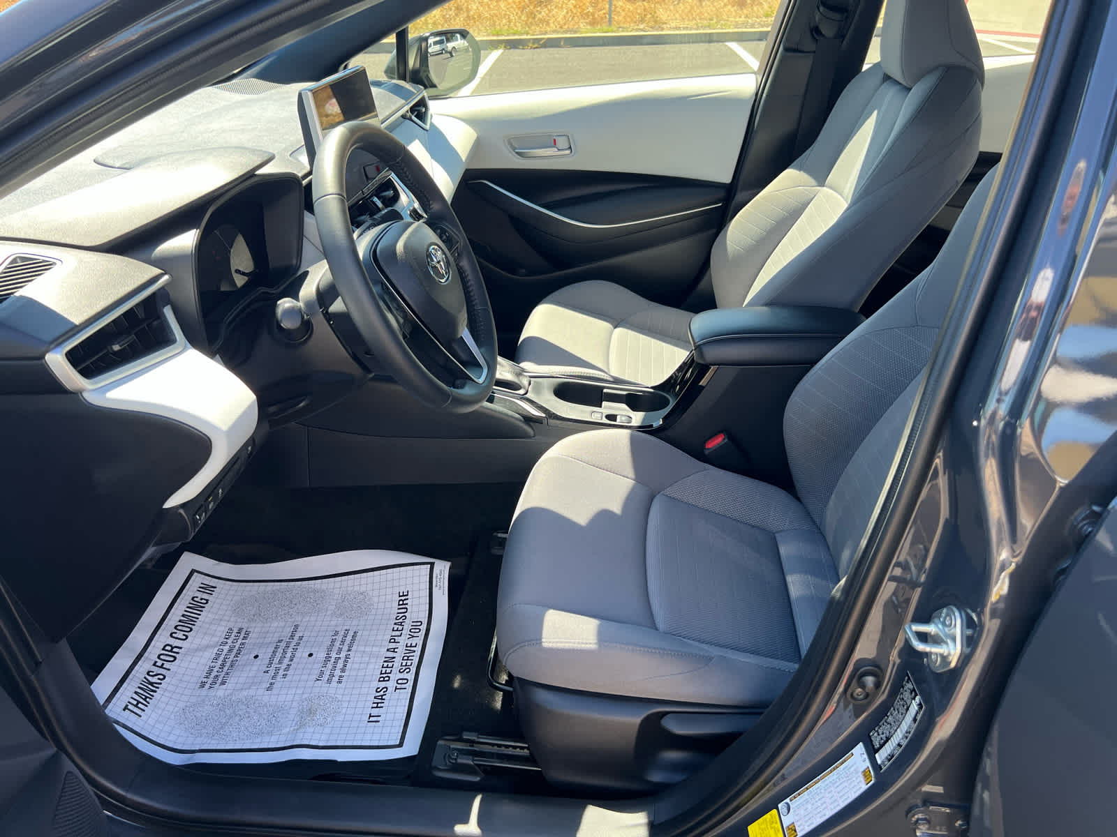 2025 Toyota Corolla Hybrid LE