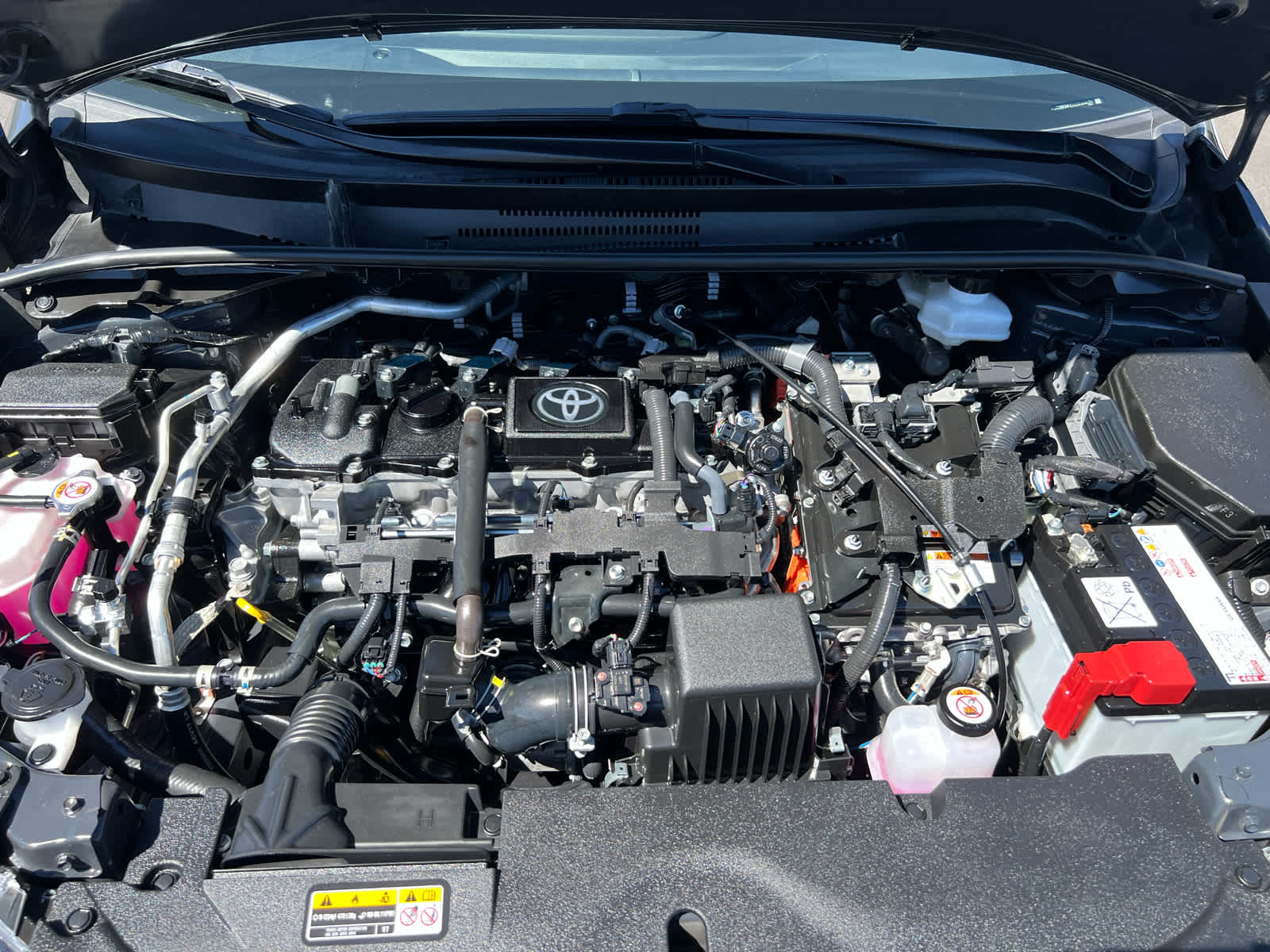 2025 Toyota Corolla Hybrid LE