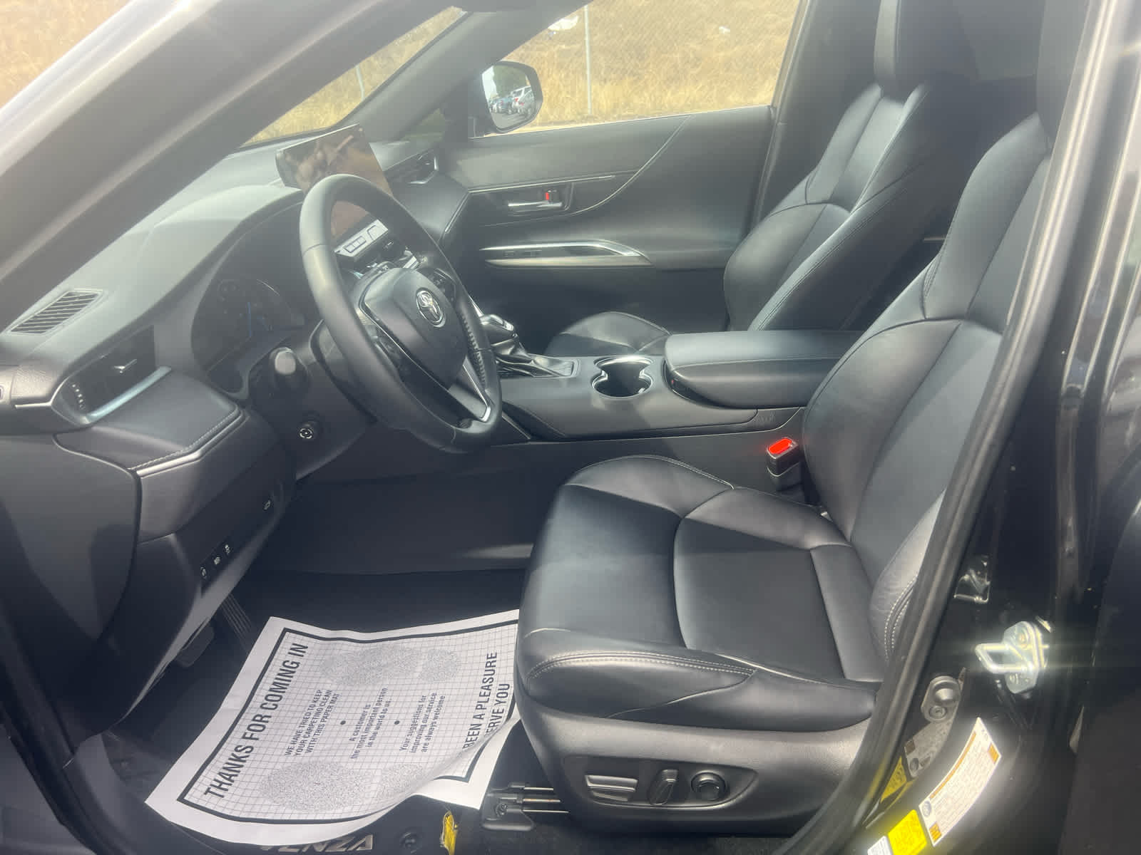 2024 Toyota Venza LE