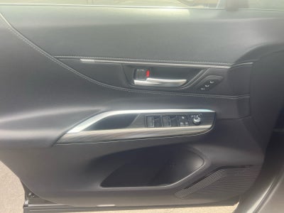 2024 Toyota Venza LE