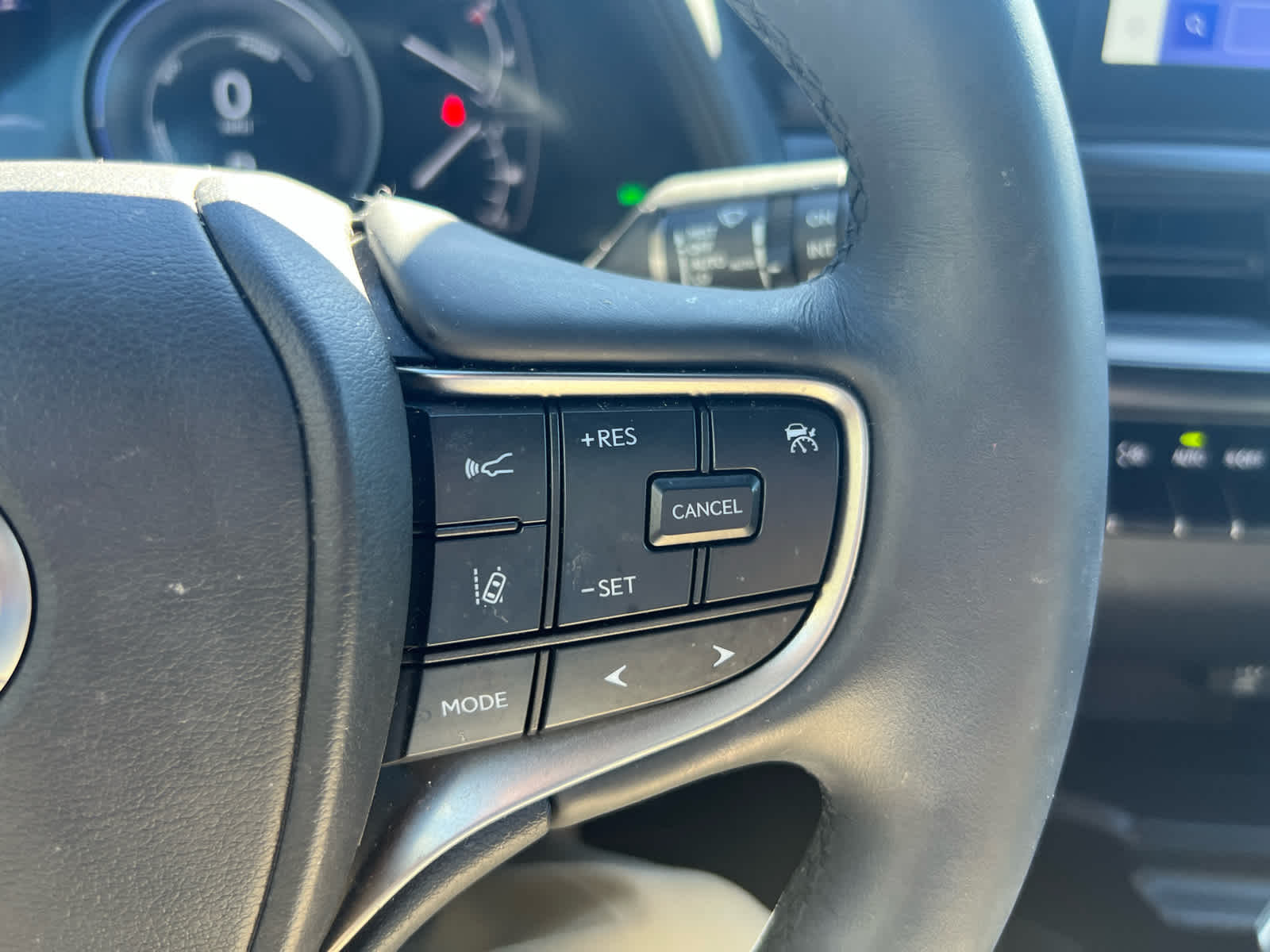 2024 Lexus UX UX 250h F SPORT Design