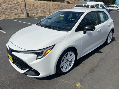 2026 Toyota Corolla Hatchback SE