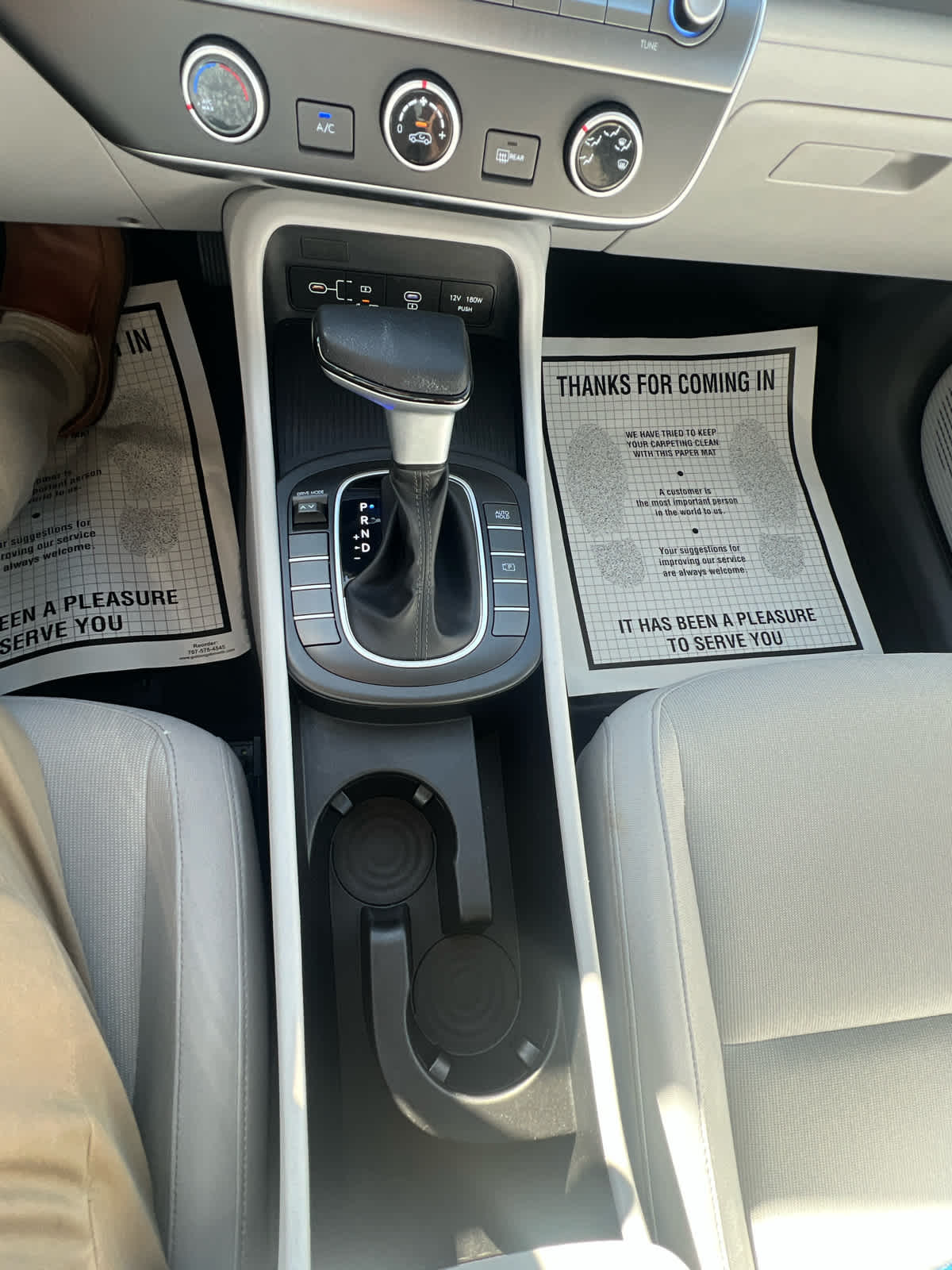 2024 Hyundai Kona SE