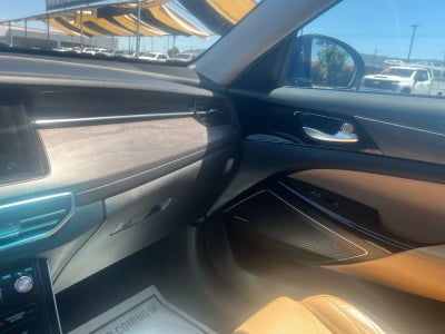 2020 Kia Cadenza Limited