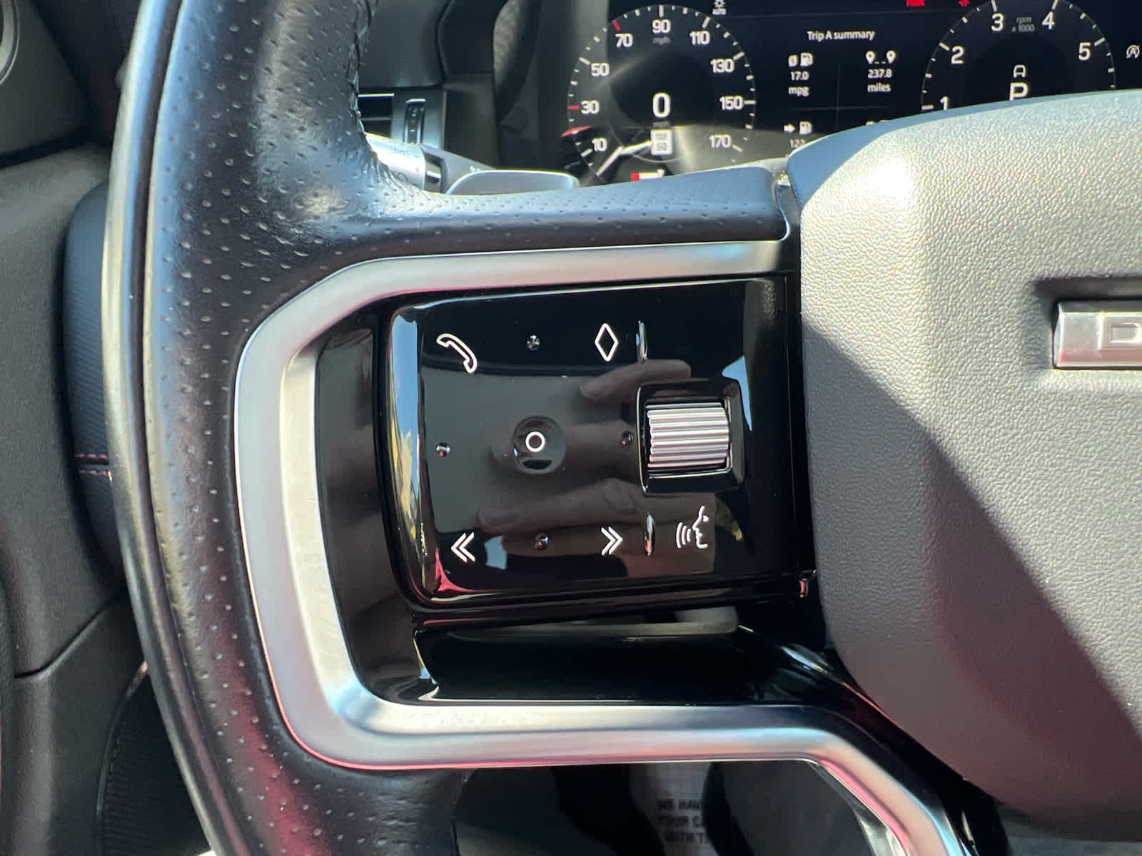 2022 Land Rover Discovery Sport SE R-Dynamic