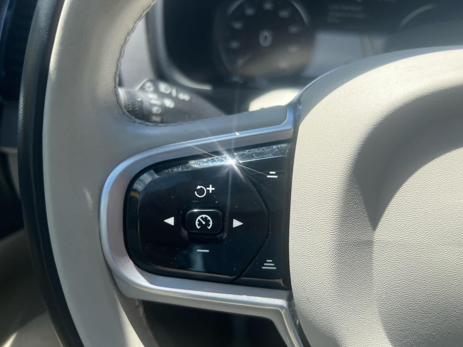 2022 Volvo XC90 Recharge Plug-In Hyb Inscription