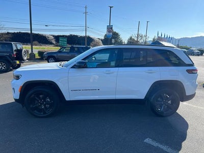 2023 Jeep Grand Cherokee Altitude 4x4
